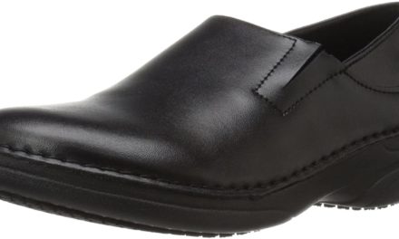 10 Best Shoes For Pharmacists Standing All Day in 2023 For Better Comfy